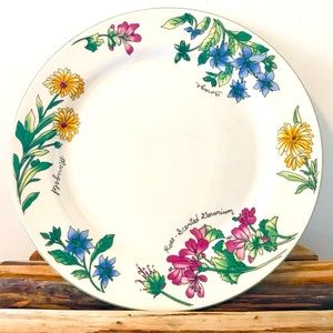 Vintage Majesticware by Sakura Geranium Plate 1997